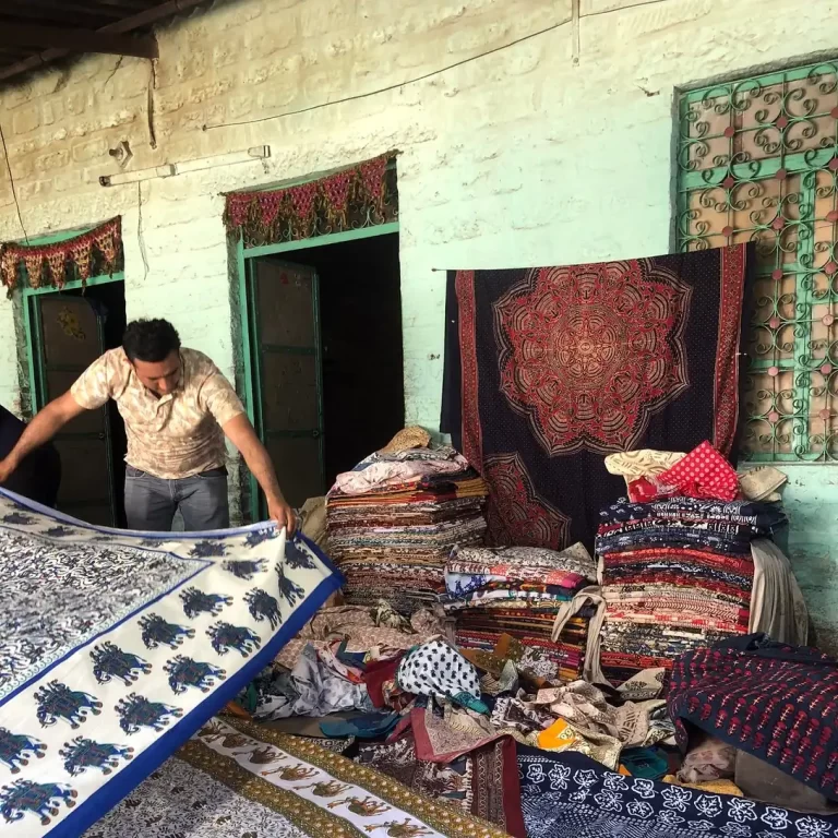 Jodhpur Textiles: Bandhani, Block Prints & Traditional Fabrics