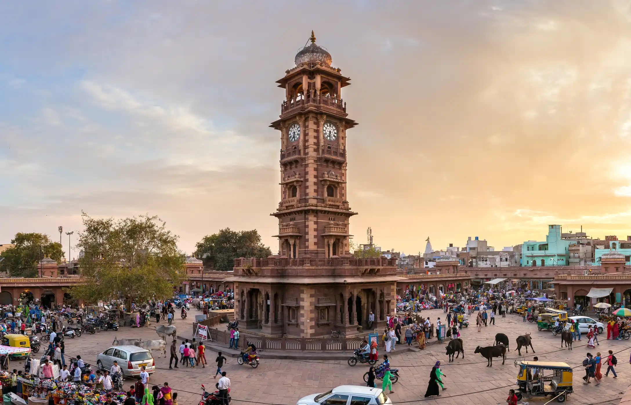 What to Buy Near the Clock Tower