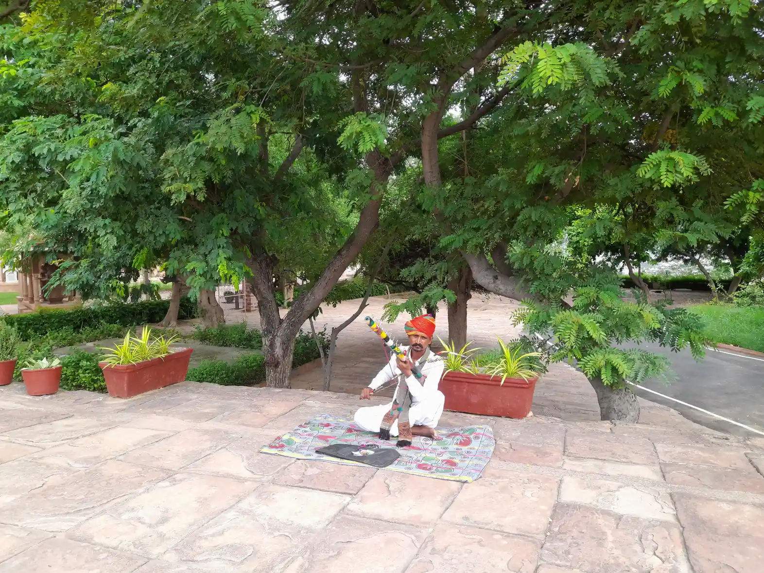 Jaswant Thada Gardens and Balsamand Lake